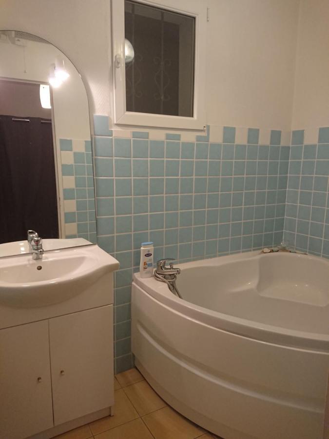 Chambre Aux Portes De Laval Entrammes Bagian luar foto